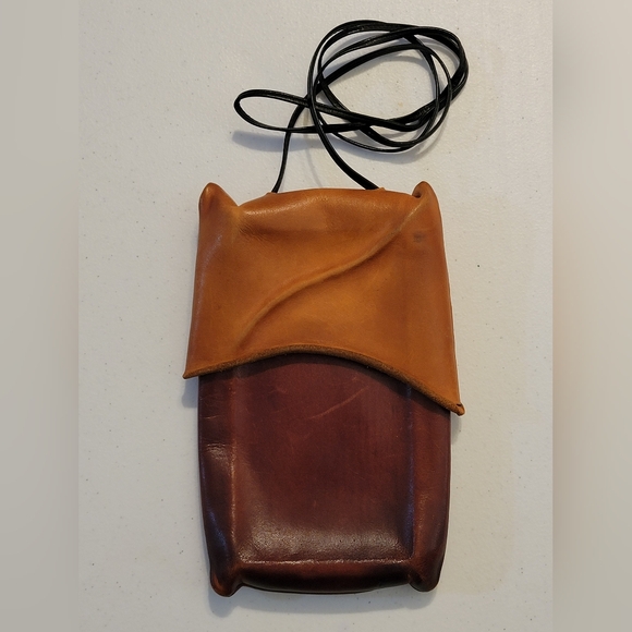 Vintage Leather Art Crossbody Purse by Deborah Einbender Pursona - Picture 9 of 13